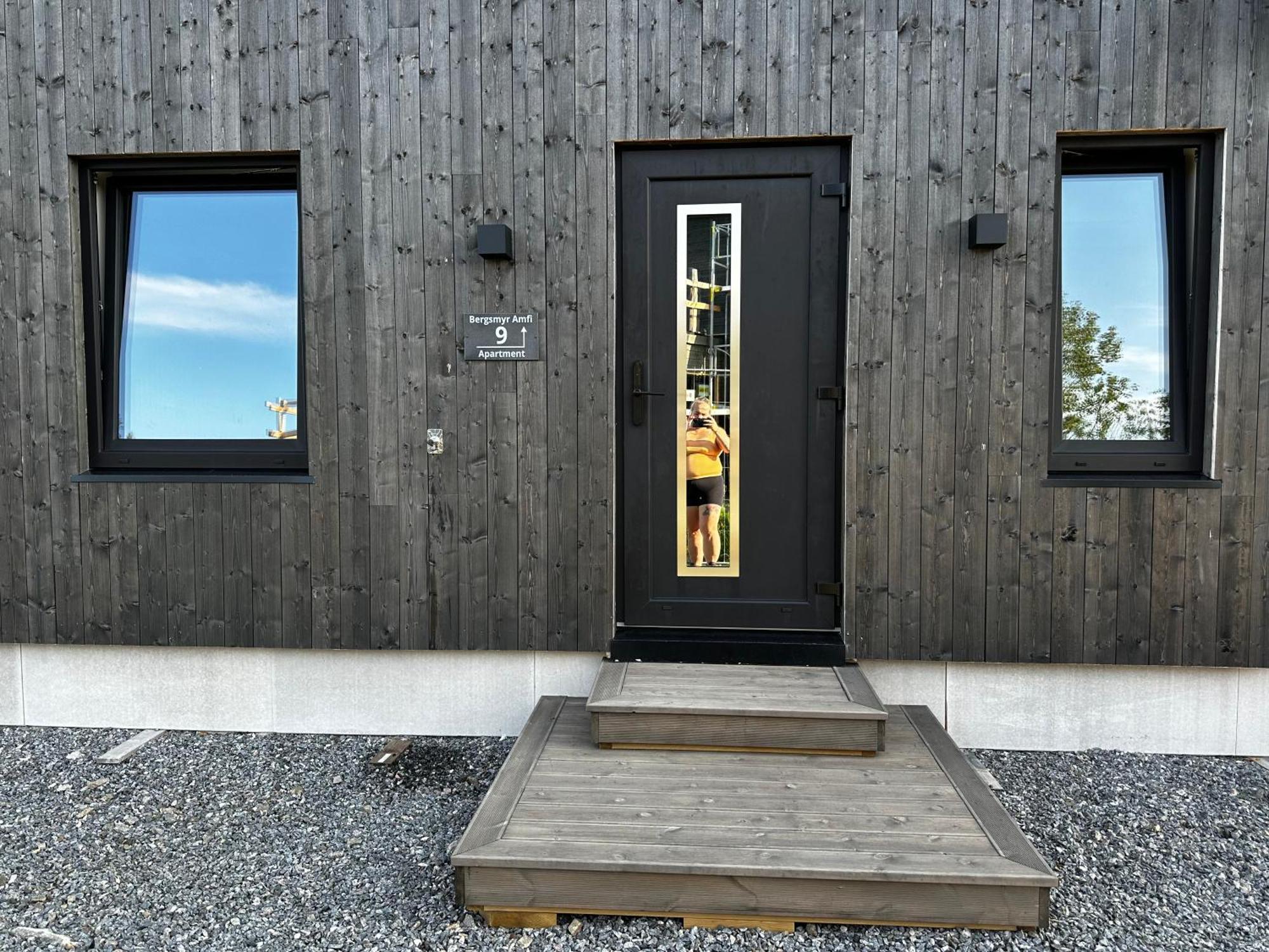 Familievennlig Apartment Tvedestrand Buitenkant foto